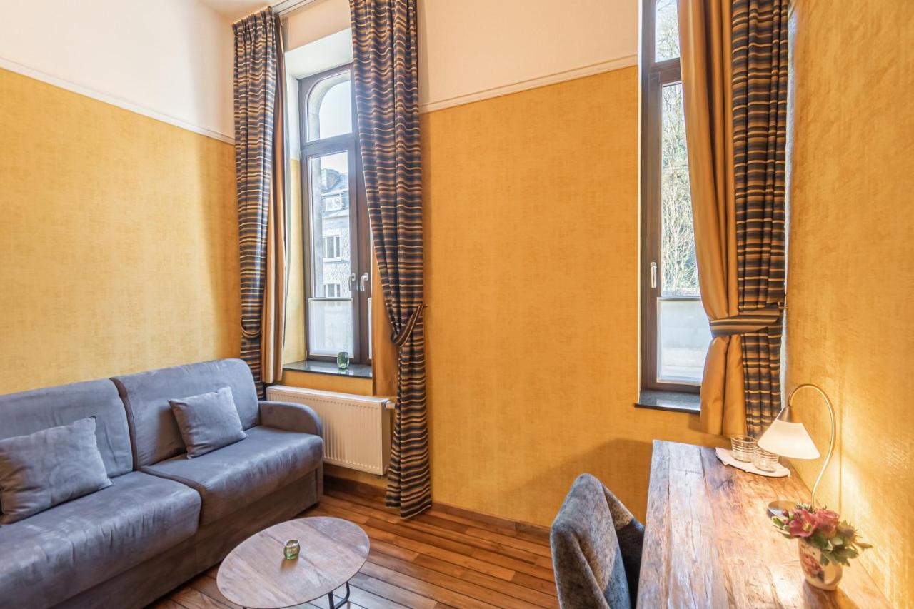 Hotel Des Comtes 3*