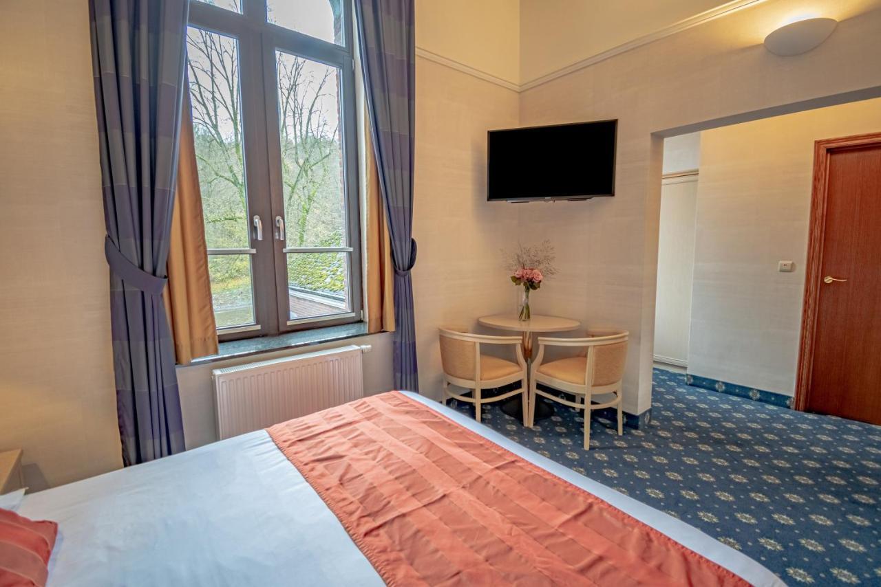Des Comtes Hotel 3*